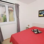Apartment Mare